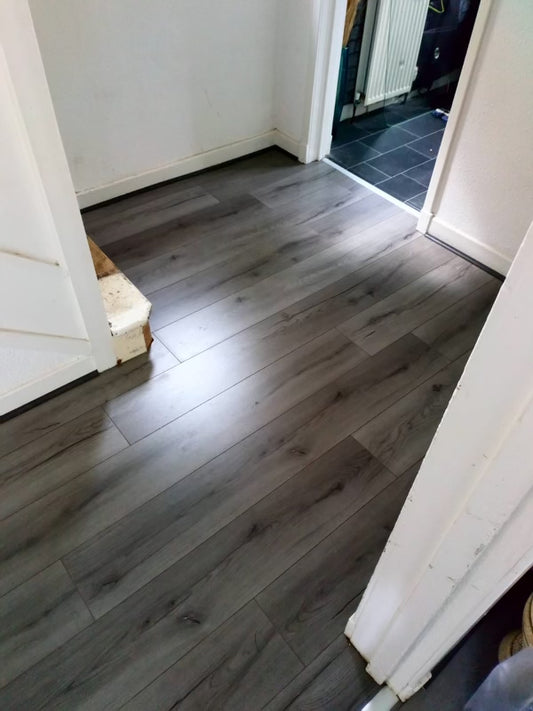 Century oak laminate flooring