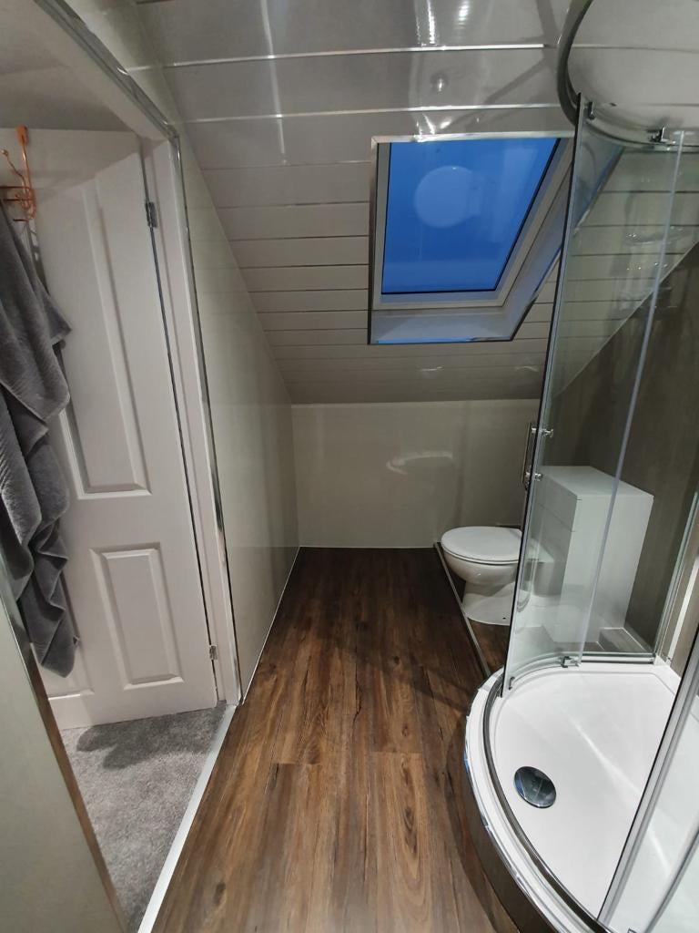 Water resistant flooring kilconquhar oak