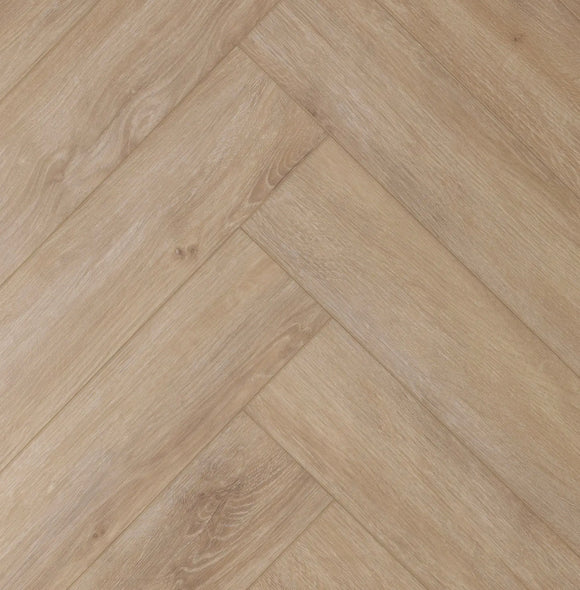 Herringbone water resistant flooring leven oak