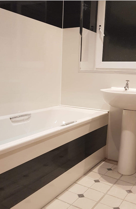 Wet wall white wood gloss