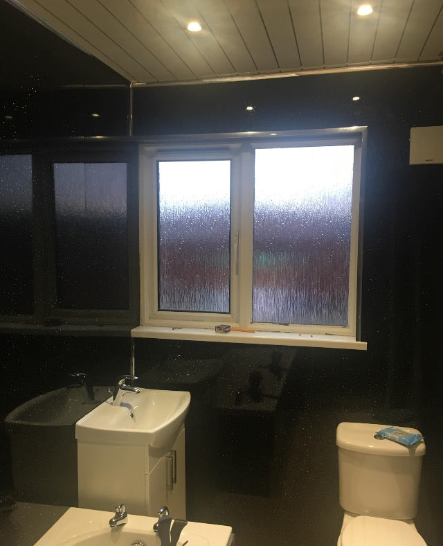 Wet Wall Black Diamond metre wide panel