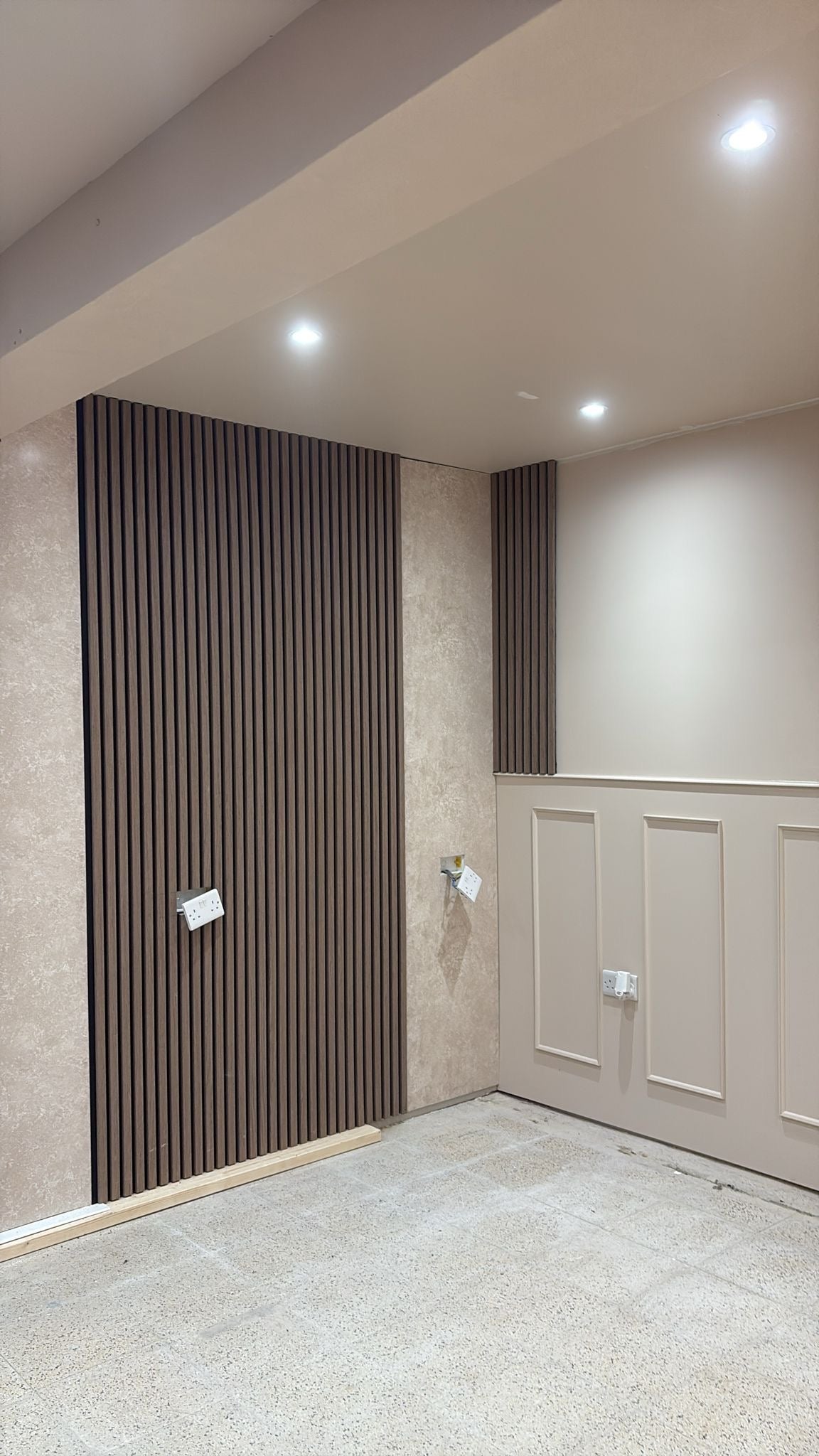 Wet Wall Beige Concrete